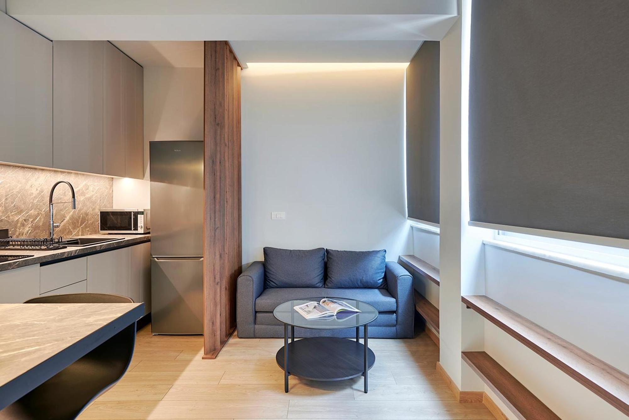 City-Center Apartment In Vibrant Monastiraki, Атина Екстериор снимка